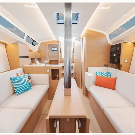 Sailing Escape Blue Spirit Croatia *